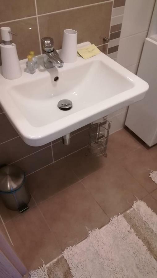Big Apartment 291 - Rezidence Eliska Prague 9 المظهر الخارجي الصورة